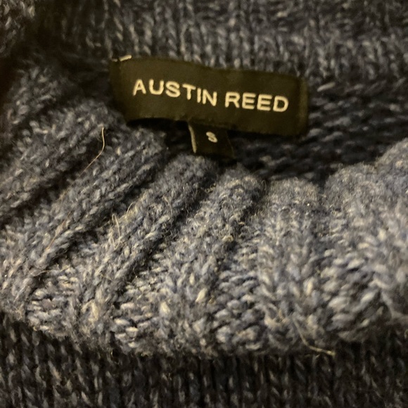 Navy wool turtleneck - Picture 3 of 3